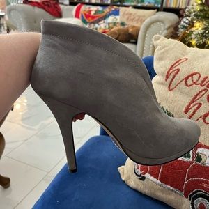 Apt9 bootie heels only worn once like new size 7